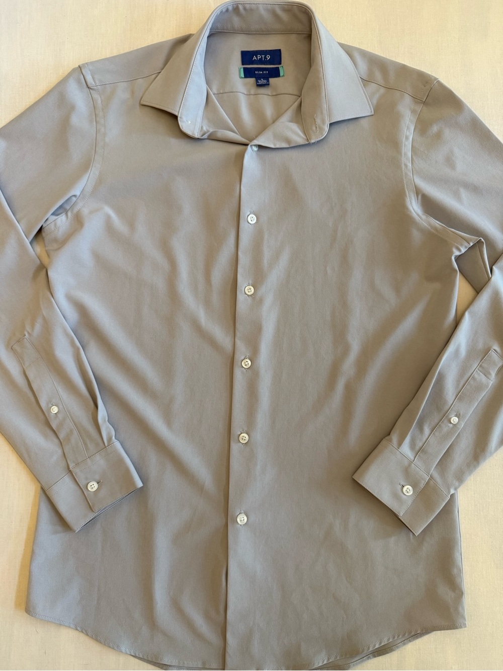 Apt. 9 Men’s Dress Shirt in Light Taupe Gray